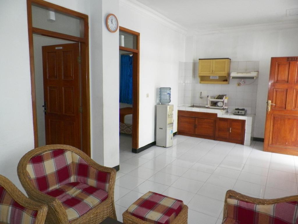 Aquarium Hotel Pangandaran Rum bild