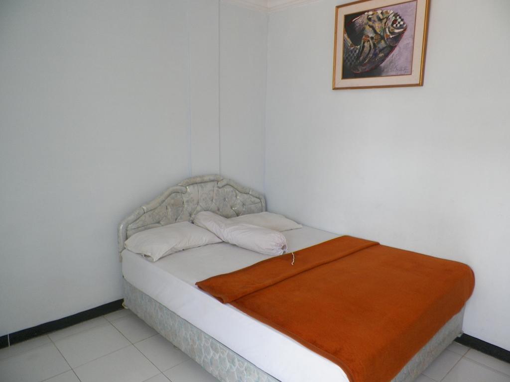 Aquarium Hotel Pangandaran Exteriör bild